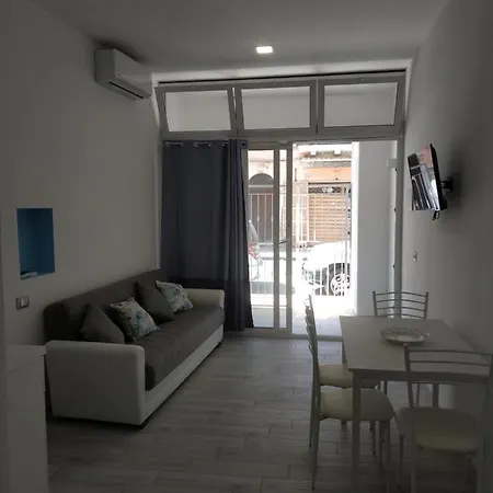 Loft Sul Mare Apartment *